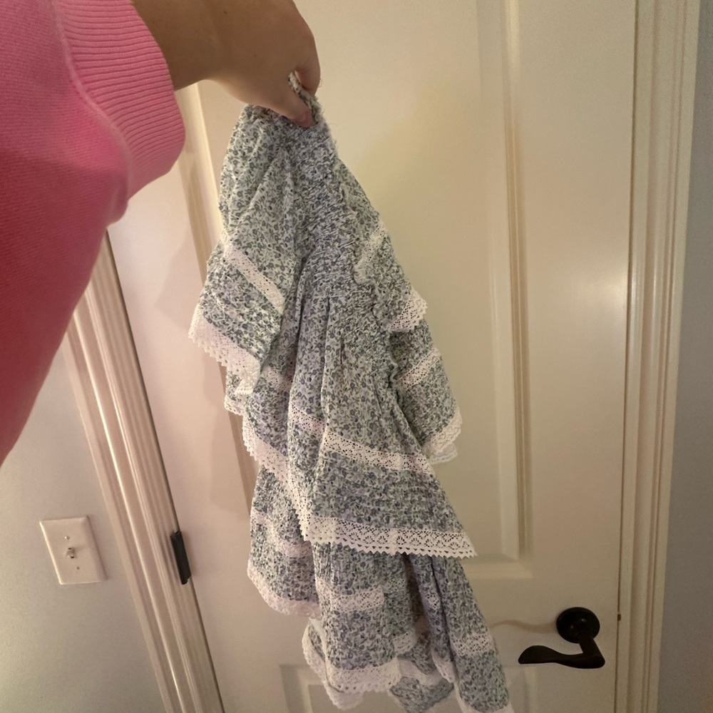AERIE RUFFLE FLORAL SKIRT